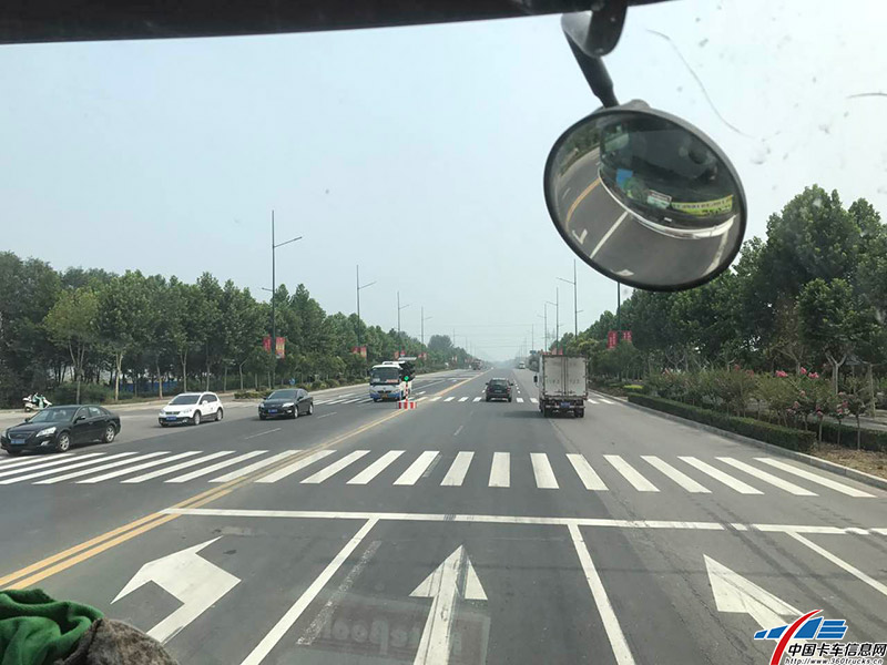 从发车地点到比赛始发点-周口东服务区还有一段距离，比赛即将开始。