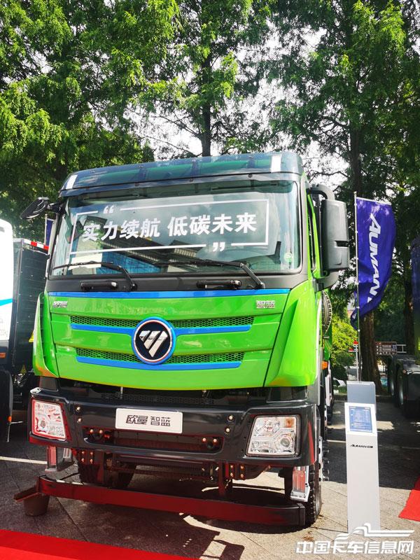 欧曼智蓝4x4282kwh自卸车外观.jpg