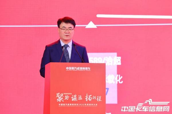 王美贤.jpg