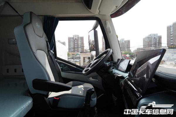 1761832900540967.jpg 3.jpg