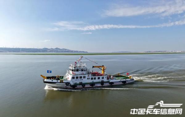 1778296948205839.jpg 10.配套应急救援船.jpg